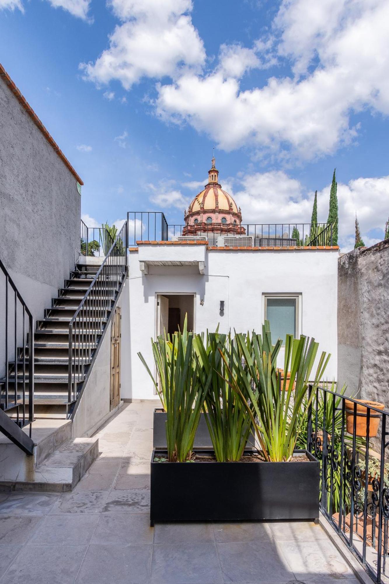 Casa Yuca Hotel Boutique Альенде Экстерьер фото