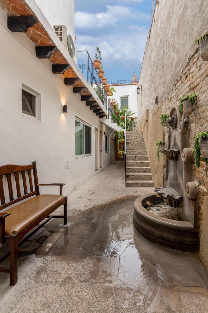 Casa Yuca Hotel Boutique Альенде Экстерьер фото
