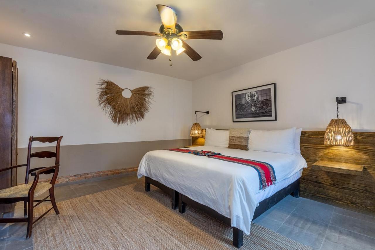 Casa Yuca Hotel Boutique Альенде Экстерьер фото