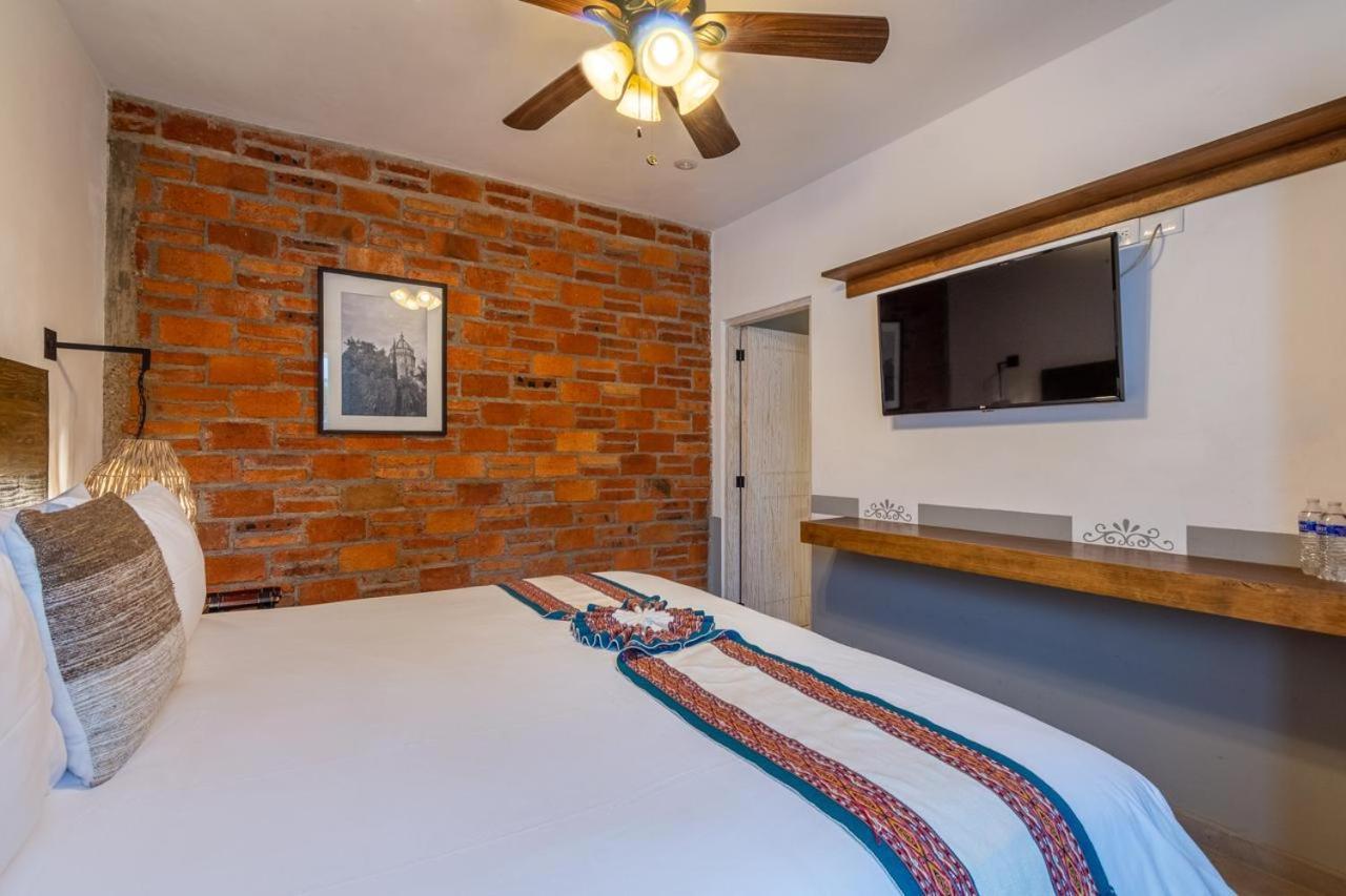 Casa Yuca Hotel Boutique Альенде Экстерьер фото